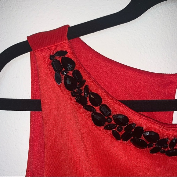 Bisou Bisou Peplum Top - Picture 4 of 9